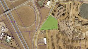3.17 Acres | Oak Tree | North