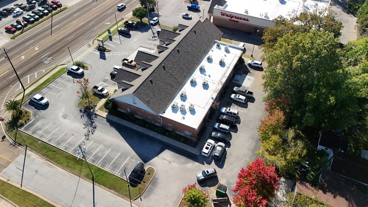 1385 S Highland Ave