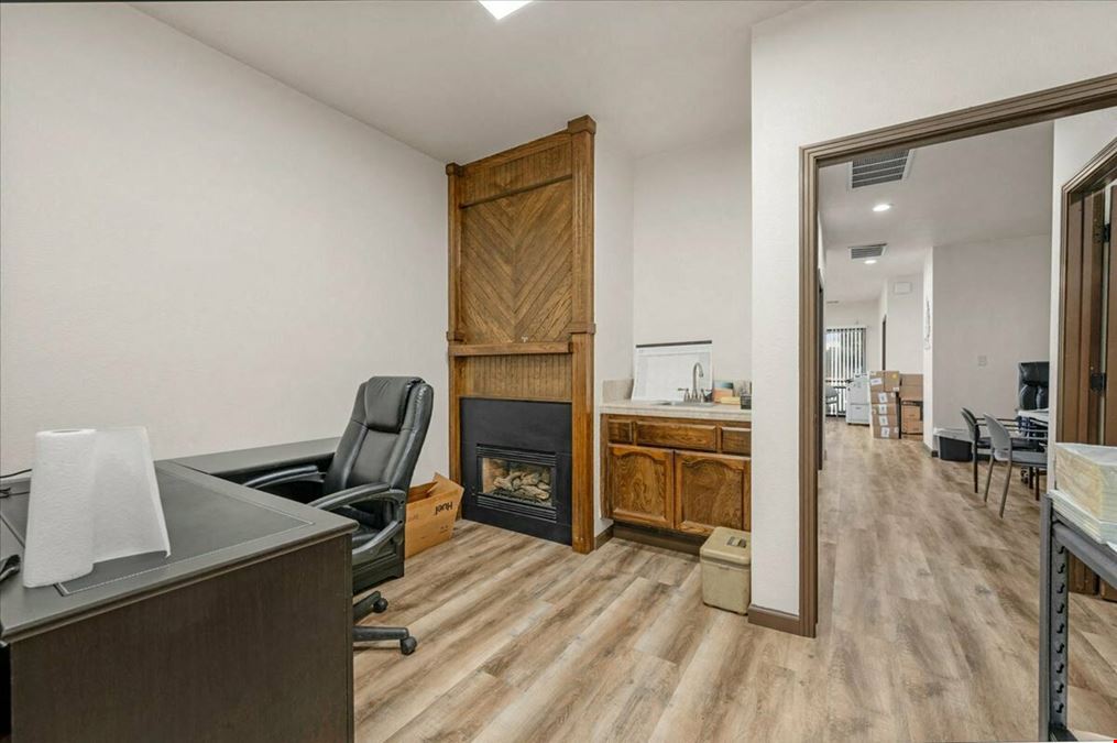 ±1,175 SF of Newly Remodeled Professional Office Space in Visalia, CA