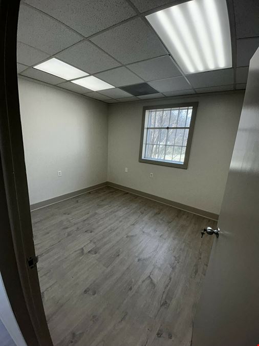 1021 Tarrant Road