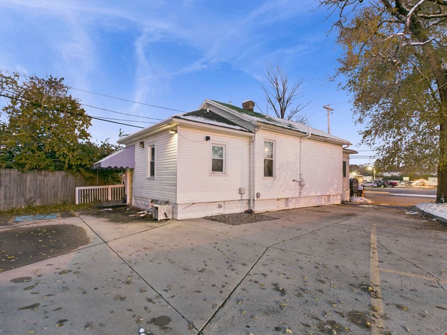 329 E Dayton Dr