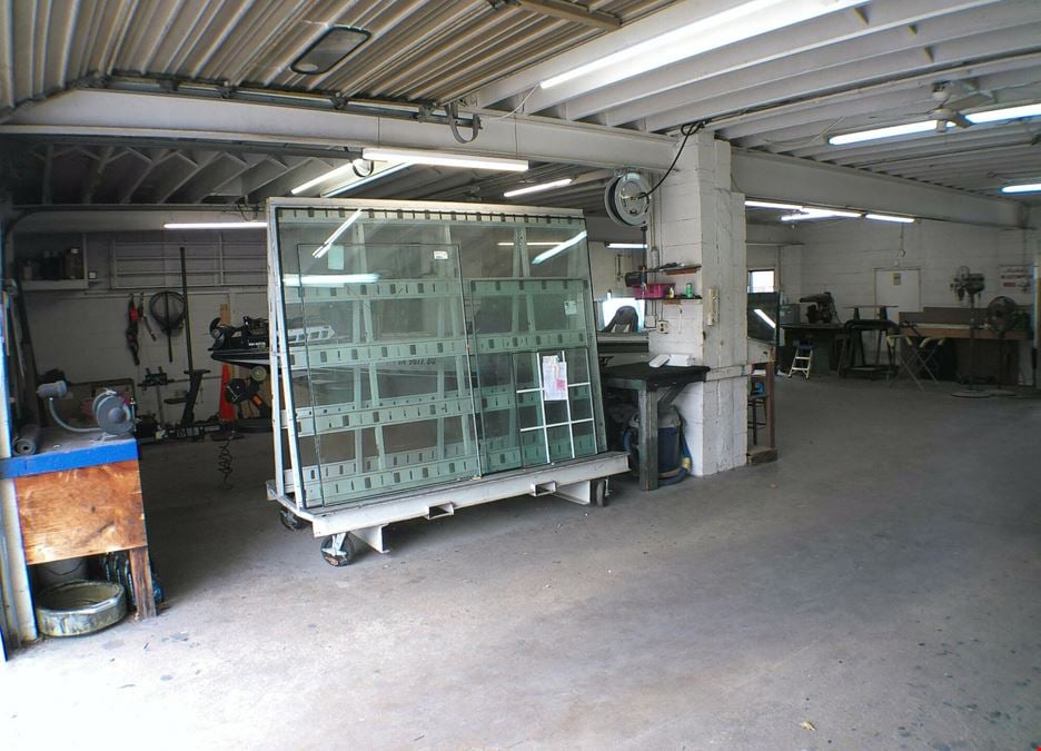6,379 SF Owner Occupant/Flex Building