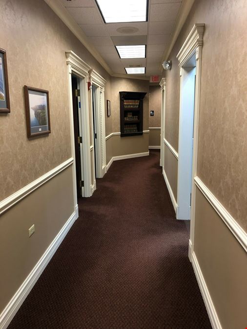 Office Condo for Sale in Aurora