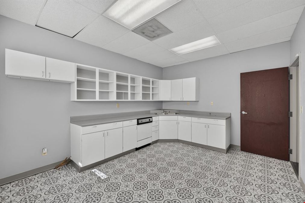 Sappington/South County Office Suite