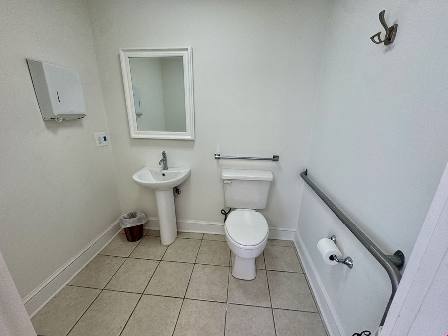 Professional Office on 13th St | 1,457 Sq Feet