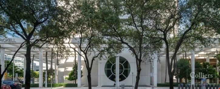 801 Brickell | Redefining the Brickell Office Experience