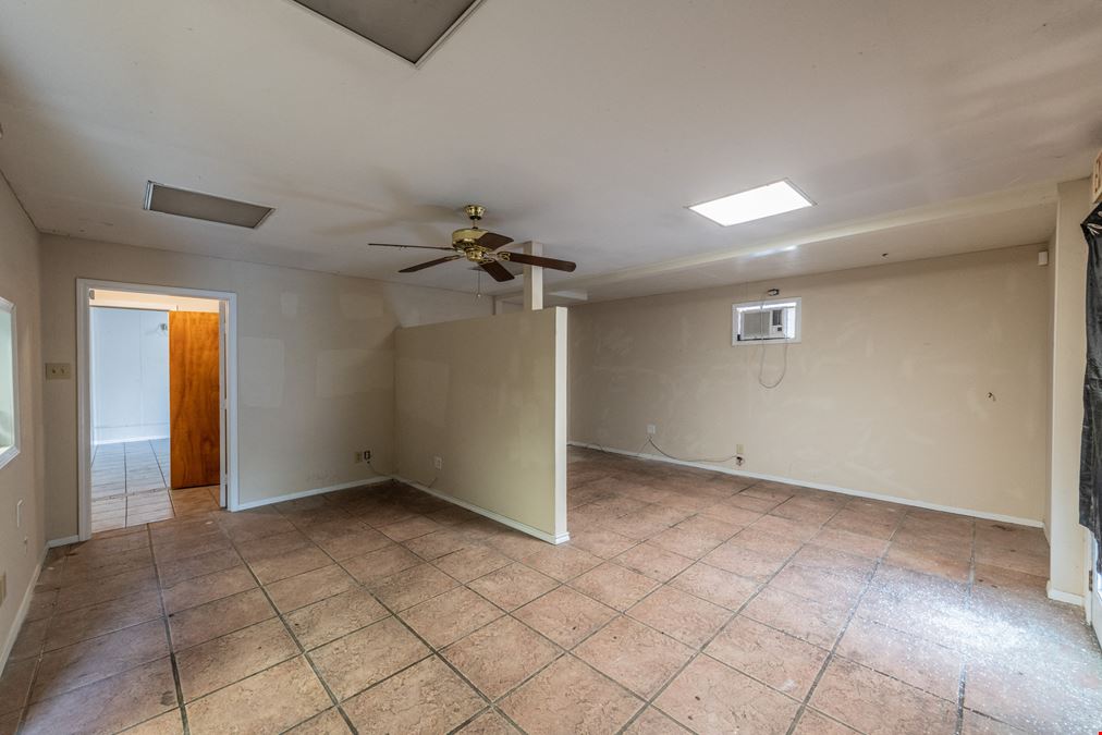 1006 West Ave #102 B
