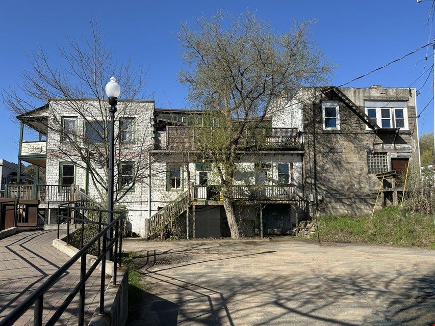 36 Broadway