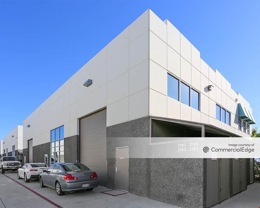 Smyth Commerce Center