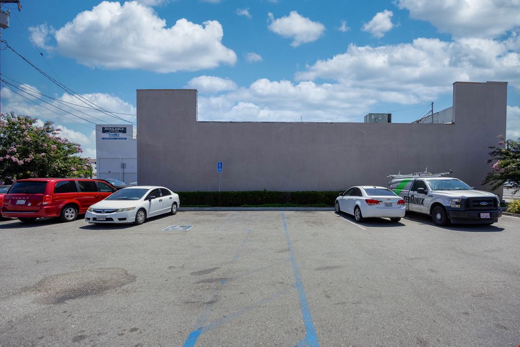17424 - 17432 Bellflower Blvd, Bellflower CA