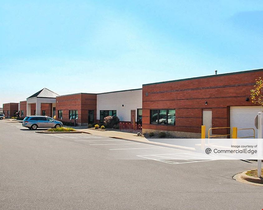 High Crossing Office Park - 2601 Crossroads Drive