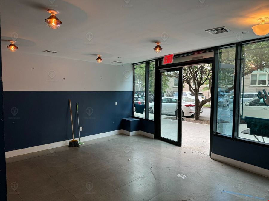 750 SF | 130 Hope St | Vanilla Box Retail Space For Lease