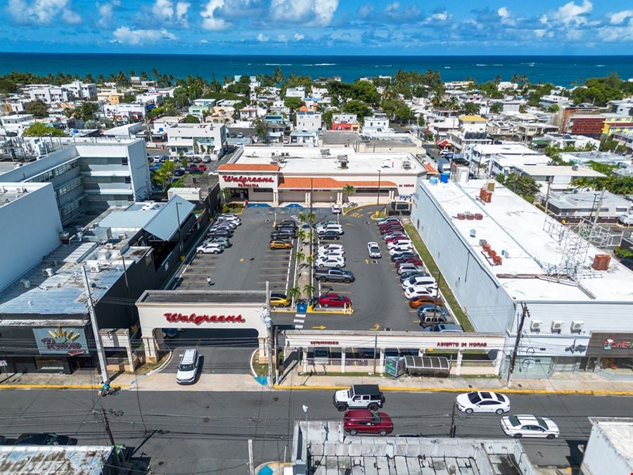 Walgreens Store #667 in San Juan