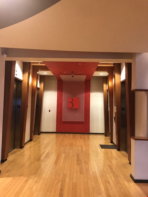 189 S. Orange Ave - The Plaza