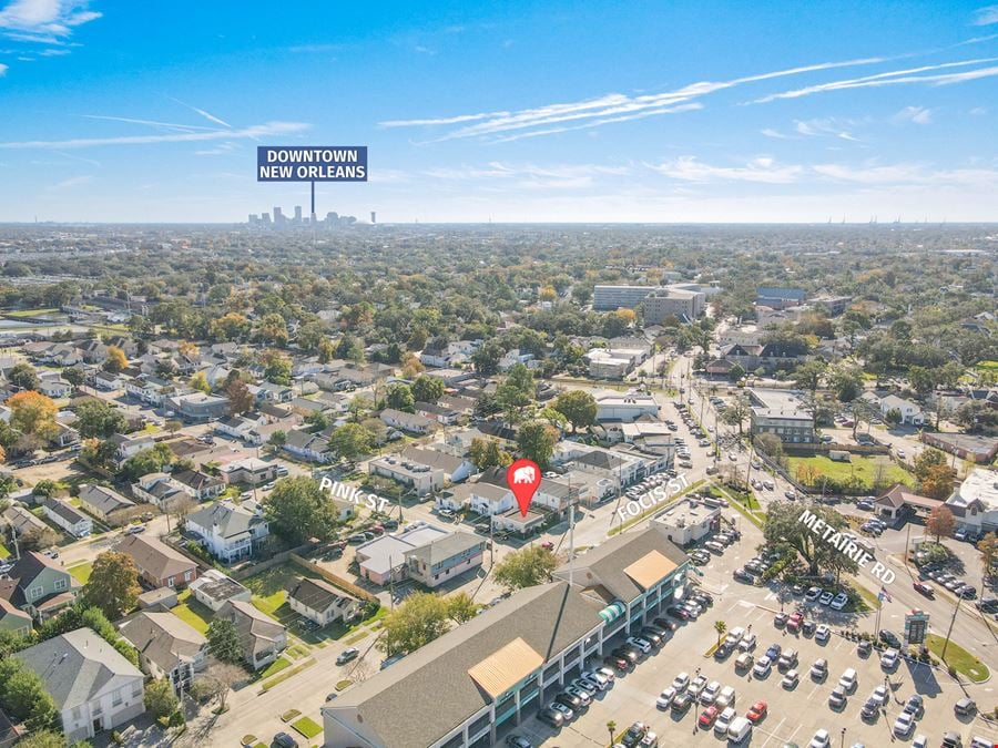 Standalone Corner Retail / Office in Old Metairie