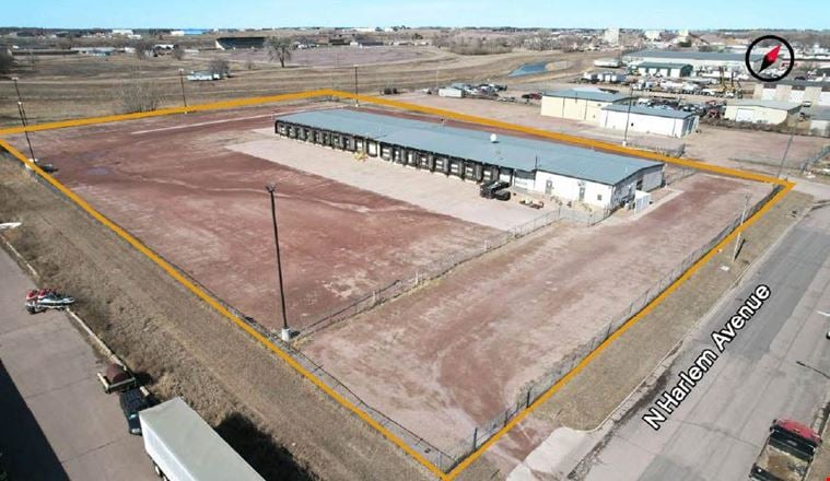 Preview of Industrial space for Rent at 2901 W 7th St