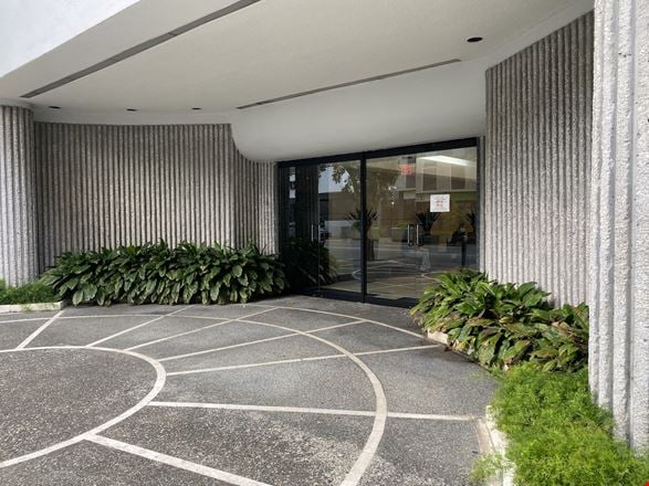 Preview of Office space for Rent at 252 Ave. Juan Ponce de León
