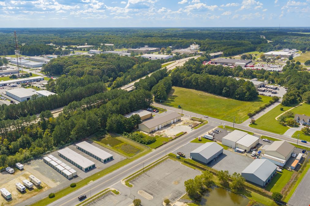 New Construction Small Bay Warehouse for Lease