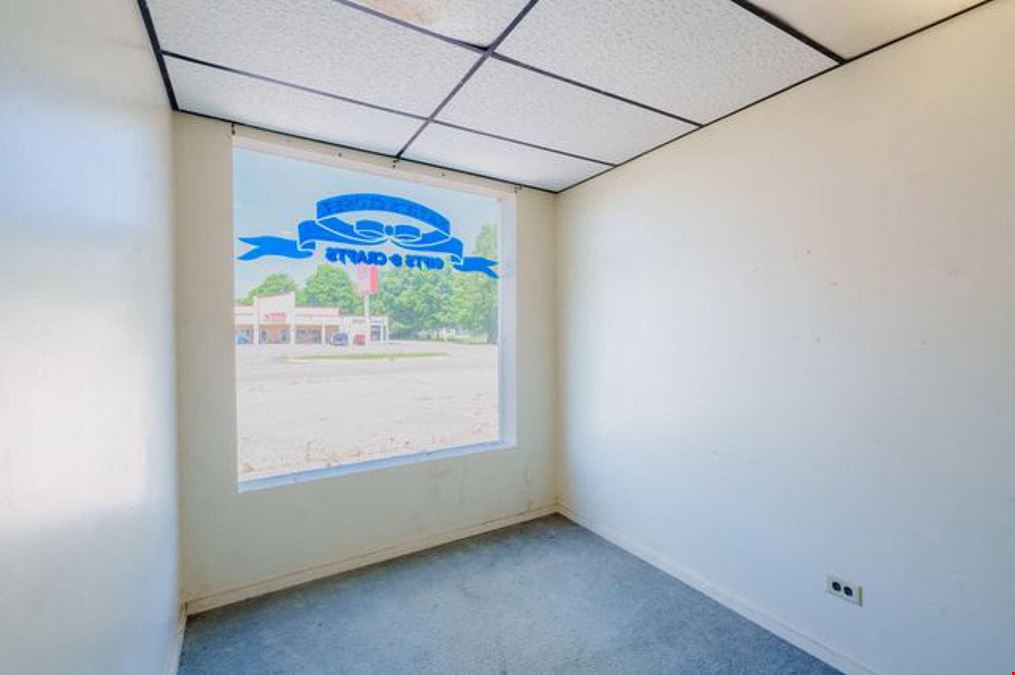 210 W Main St
