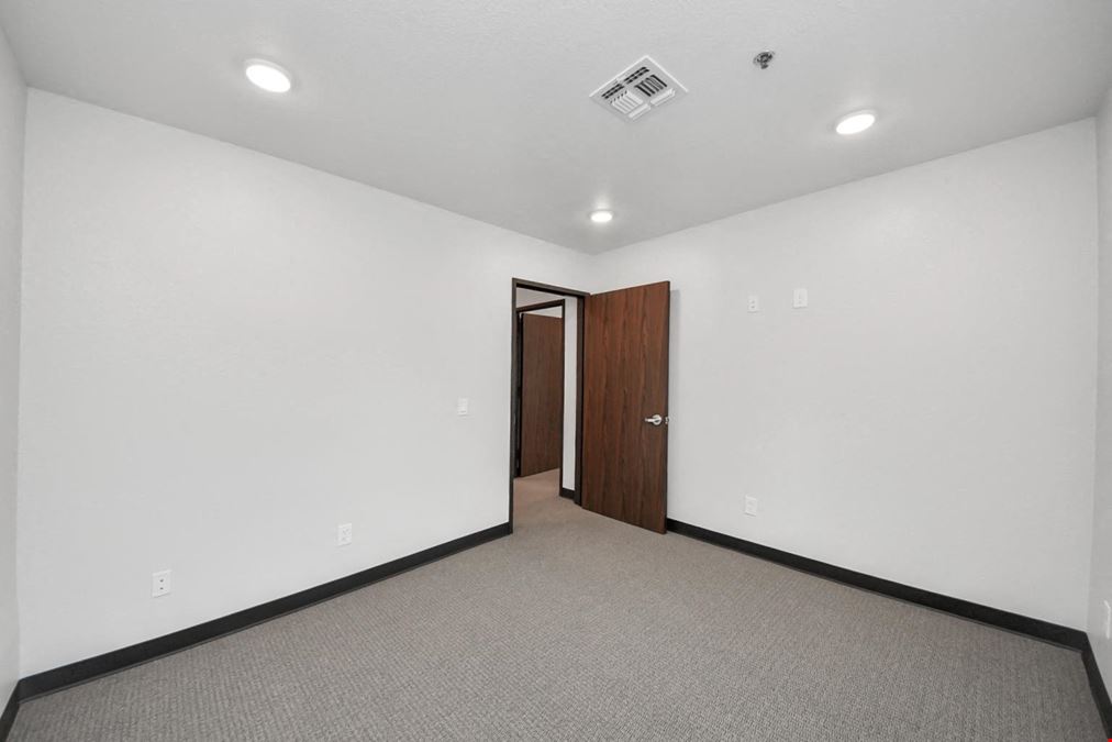 Premier Sugar Land Owner-User Office Condo