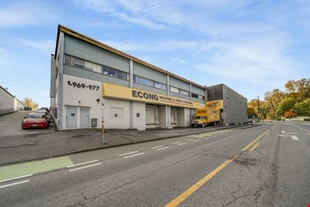 Preview of Industrial space for Rent at 977 West 1st Street