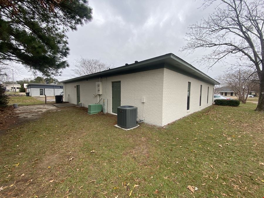 Low Rise Office - Brandon, MS For Sale