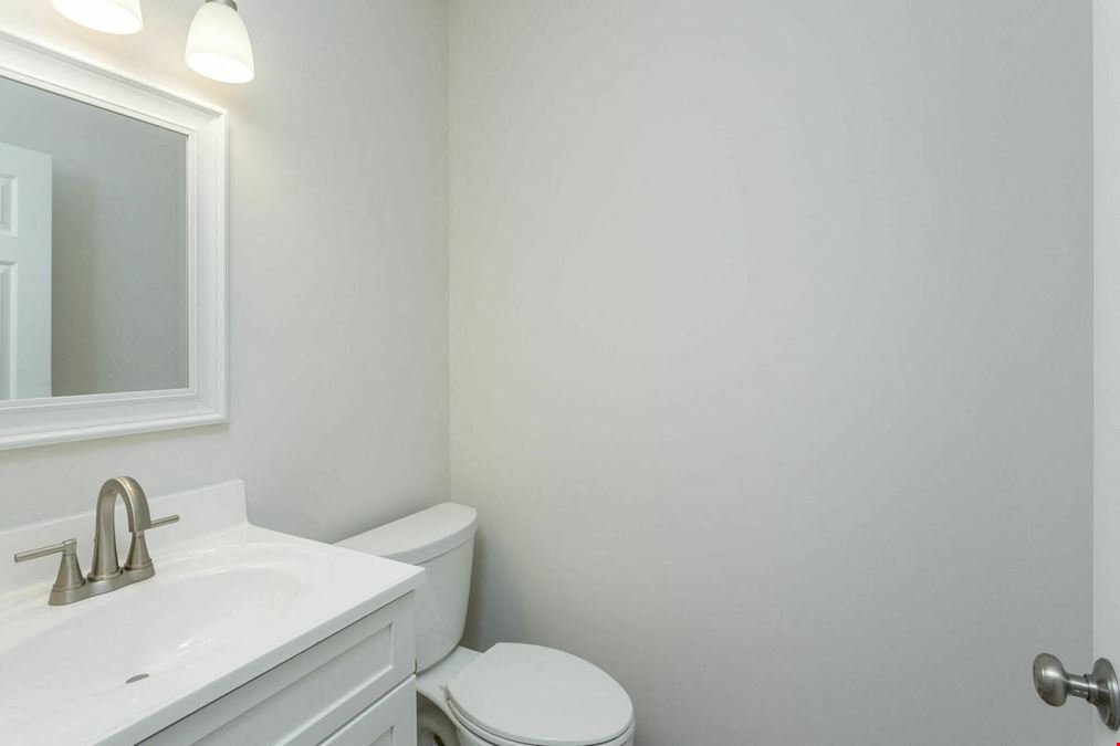 Prime, Renovated Ground-Floor Office Suite on Route 250