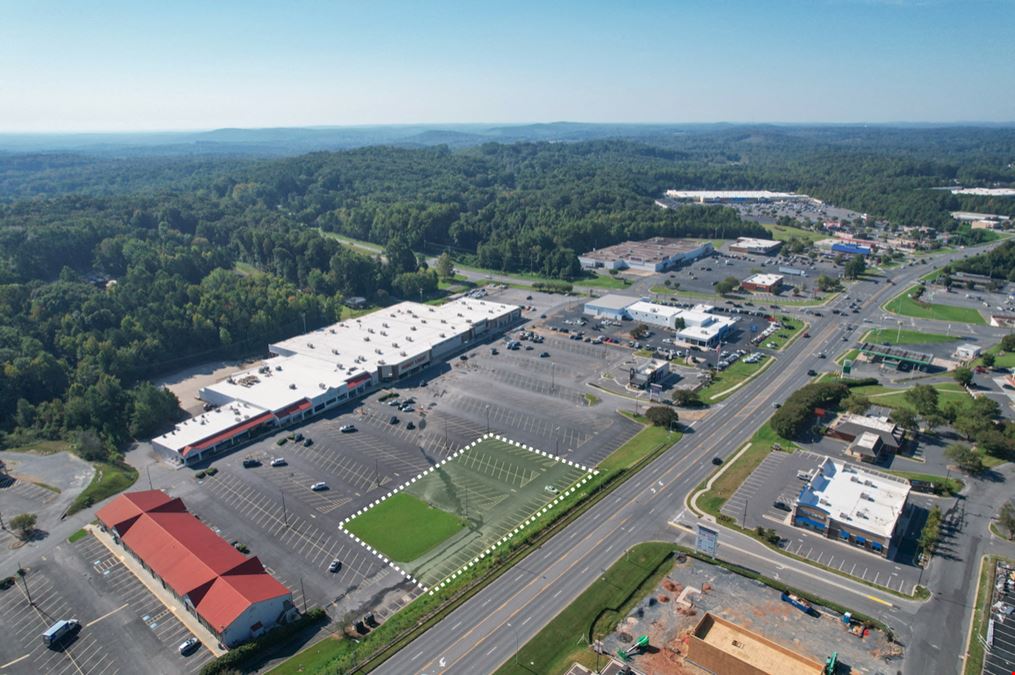 Premier Outparcel Opportunity on Asheboro Retail Corridor
