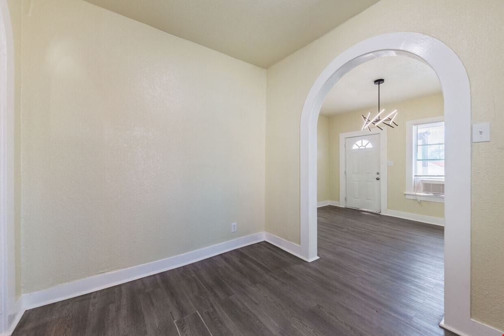 The Junction - 4 Plex 110 Muth Street | San Antonio