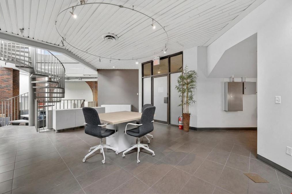 Parkside Place 602 - 12 AVENUE SW