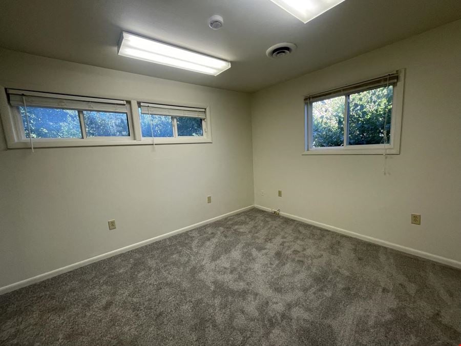 4000 W Northern Pkwy