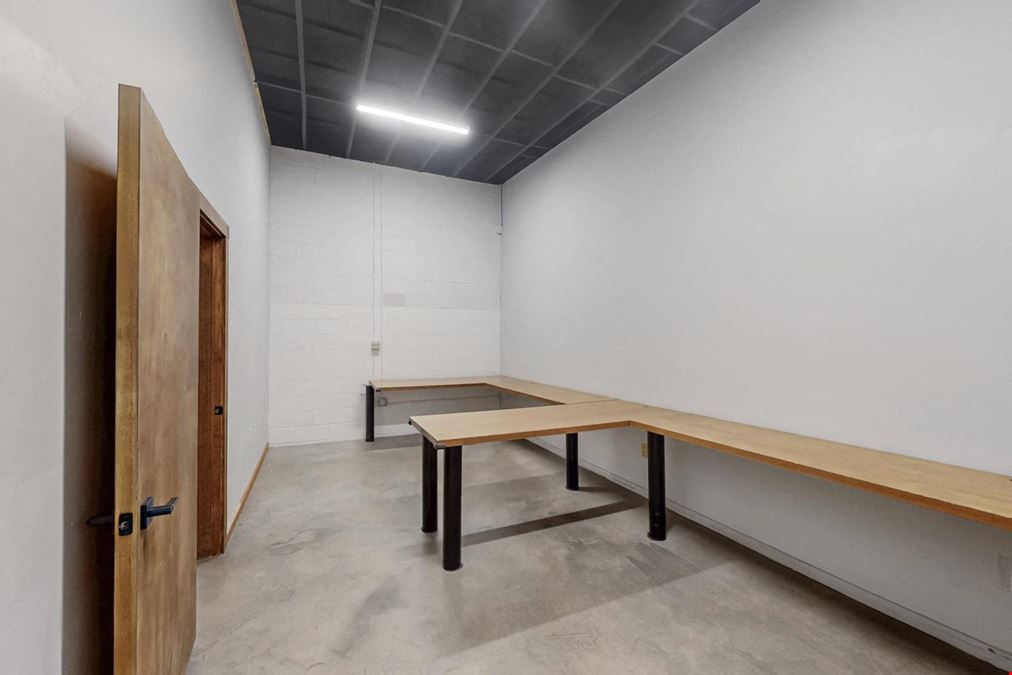 CLASS A LOS RANCHOS OFFICE/RETAIL SPACE