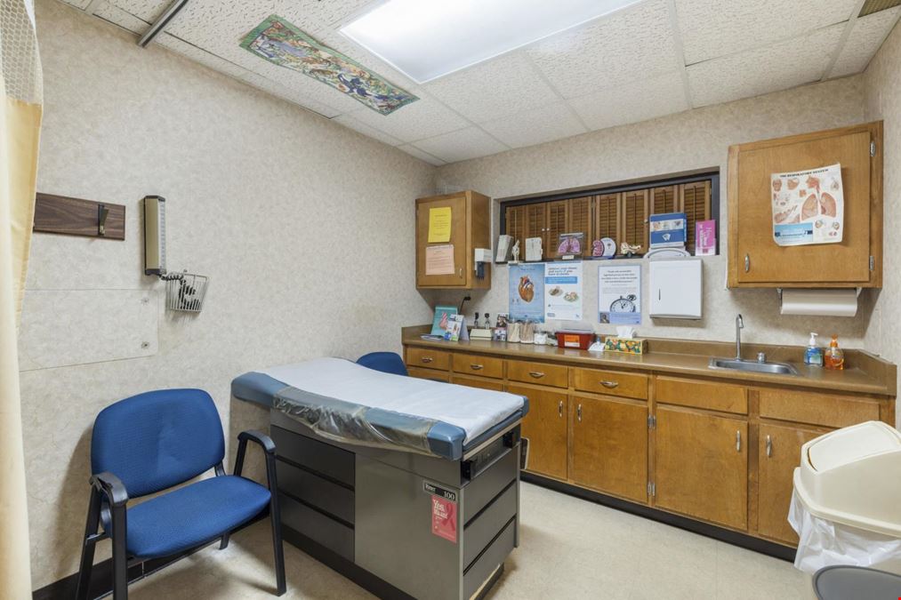 Medical Office - Eastwood Office Plaza