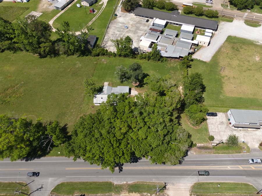 ±1.36 Acres Available on Florida Blvd. in Walker, LA