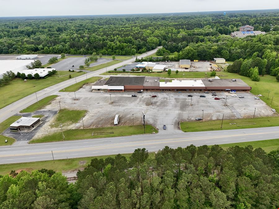 28072 Highway 76 E