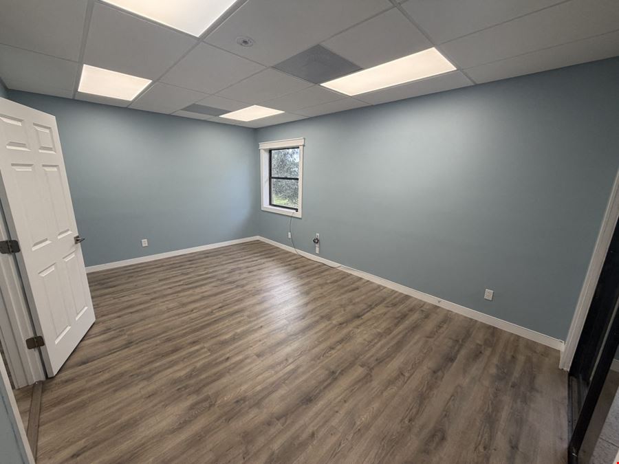 10625 N Military Trl #204