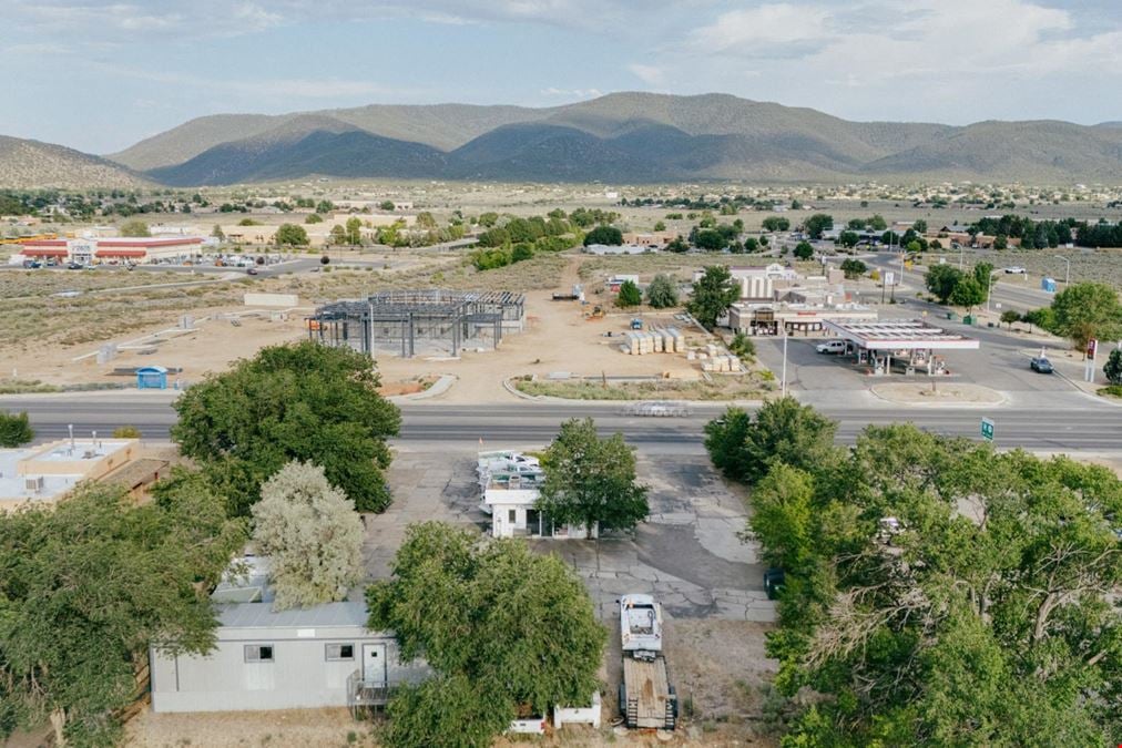 1132 Paseo del Pueblo Sur