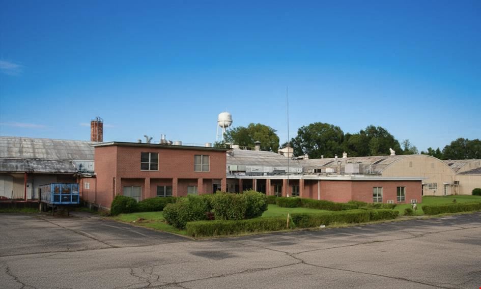 MINIMUM BID MEETS RESERVE - ±120,000 SF Industrial Facility on ±16.8 Acres