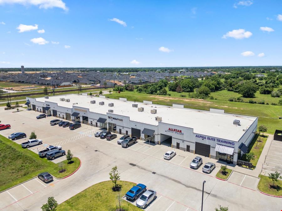 Office & Warehouse Space for Lease in Fulshear TX | Rogers Business Park