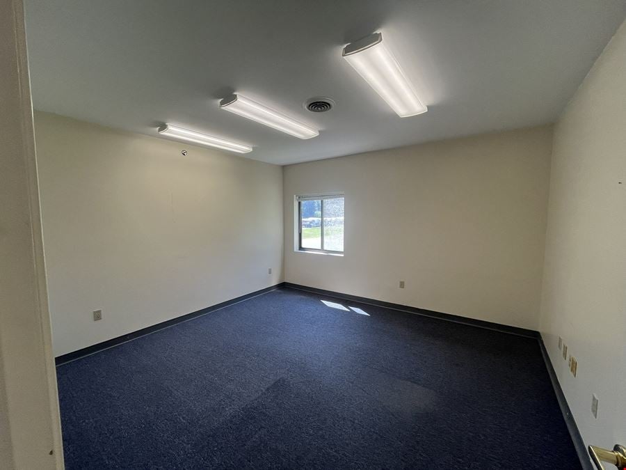 84 Pleasant Hill Rd
