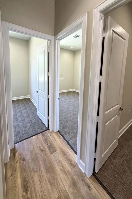 625 Regal Row