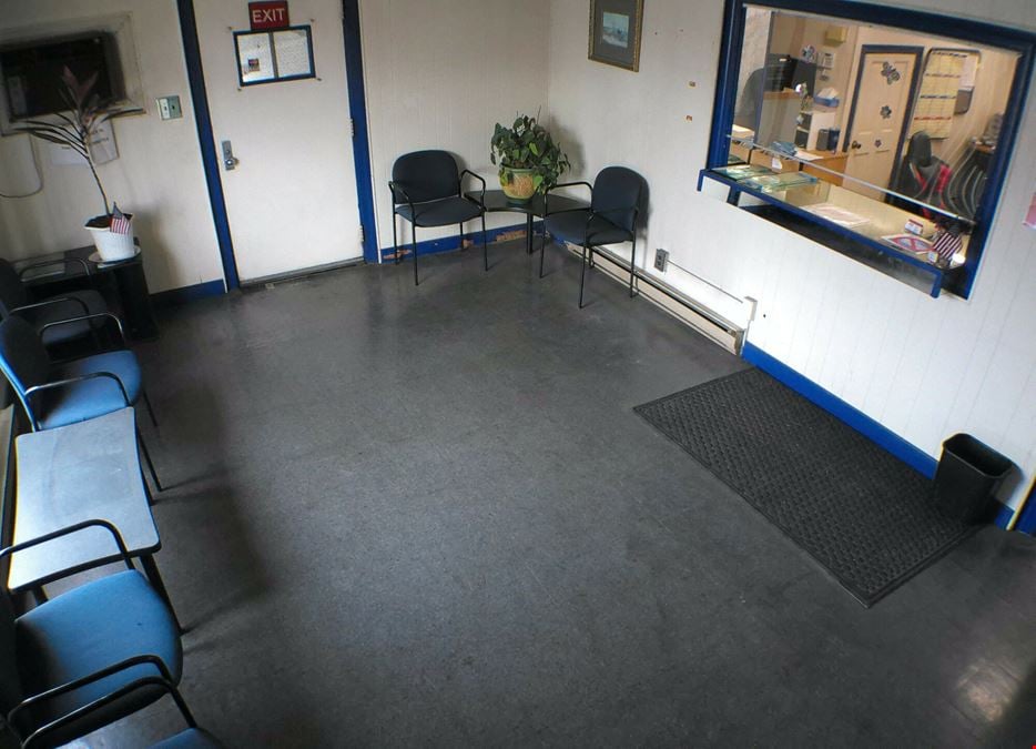 6,379 SF Owner Occupant/Flex Building