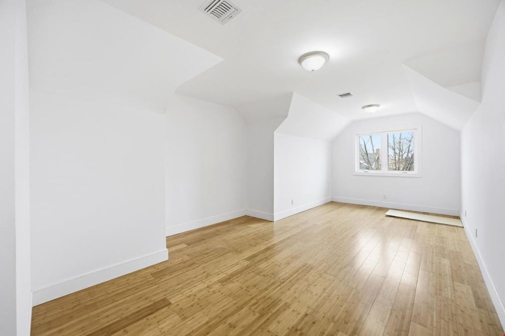 96 Coale Ave