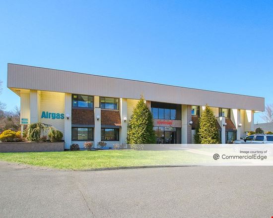 Preview of Industrial space for Rent at 604 Federal Road
