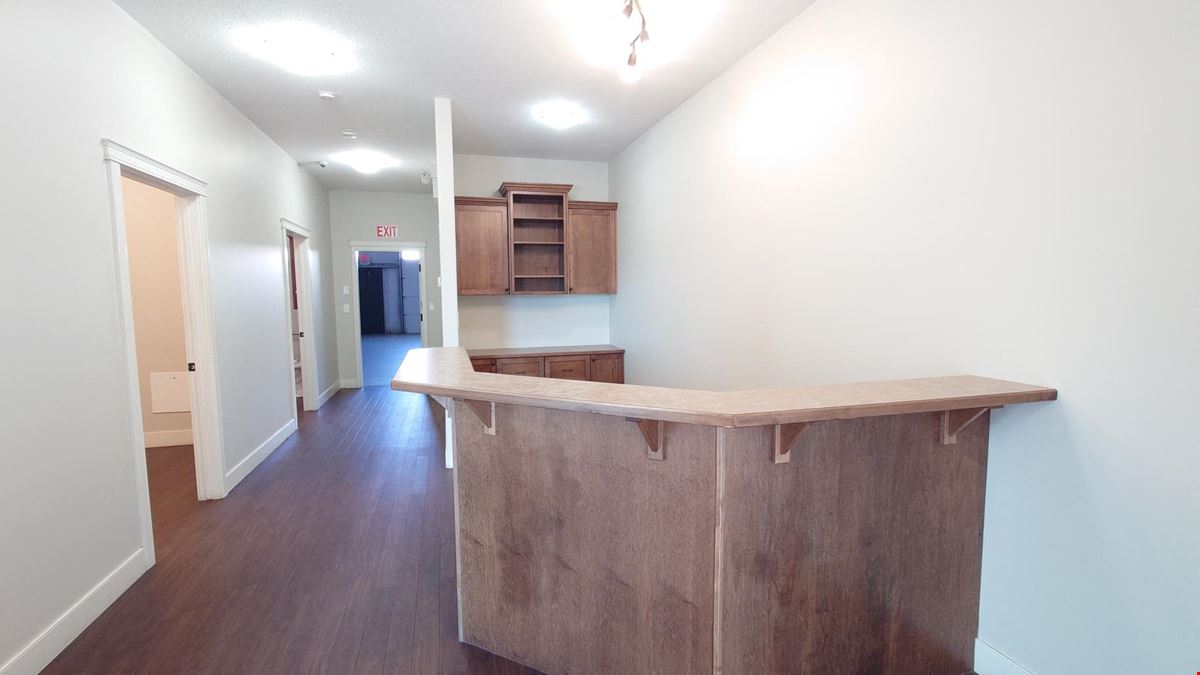 7700 76th Street Close (Building 400)