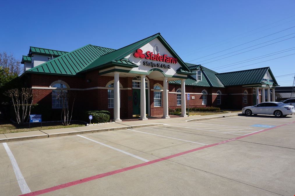 2000 Precinct Line Rd