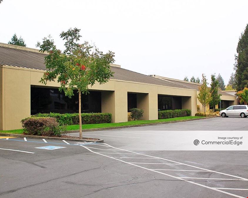 1345 Redwood Way