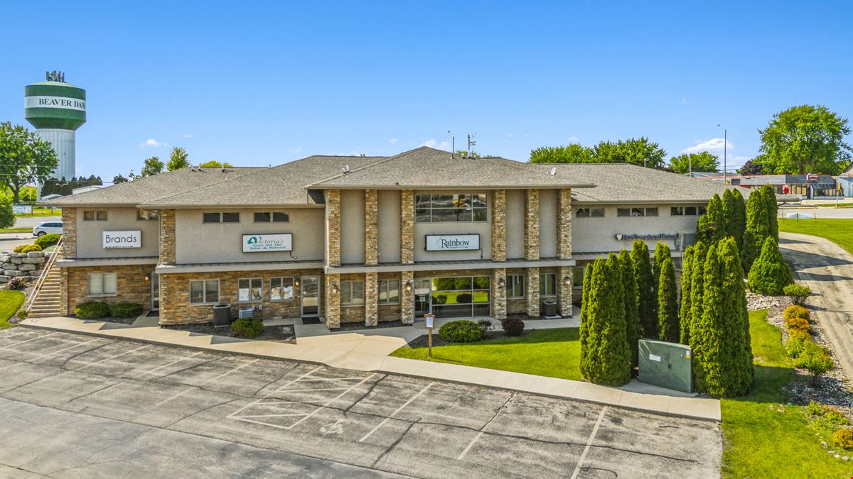 Monarch Court