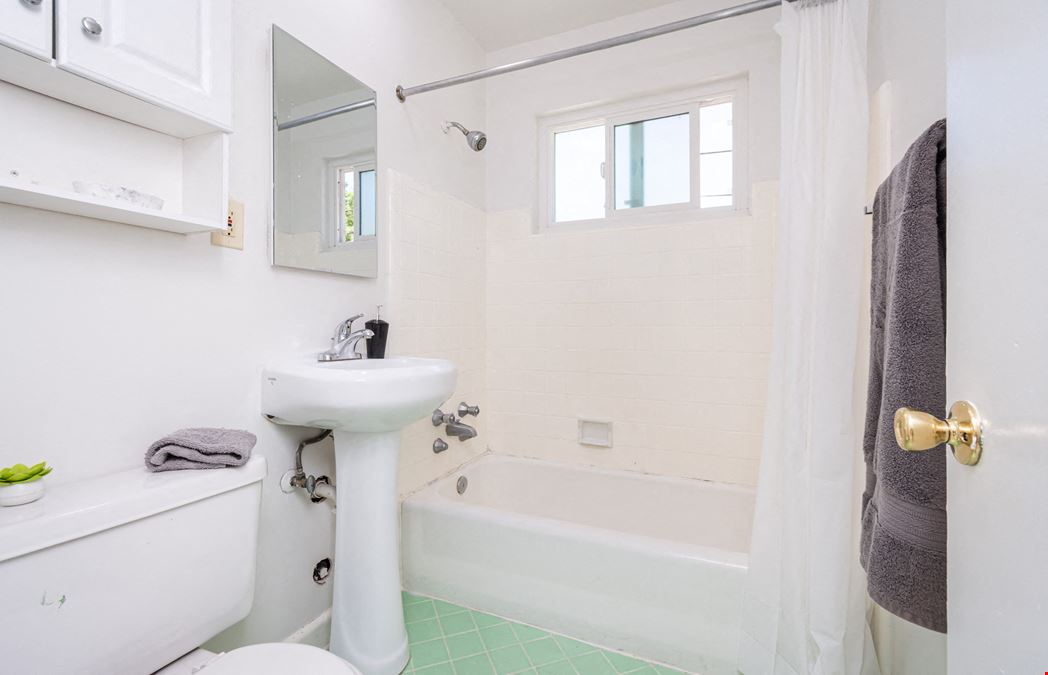 616 17th Street Apartments