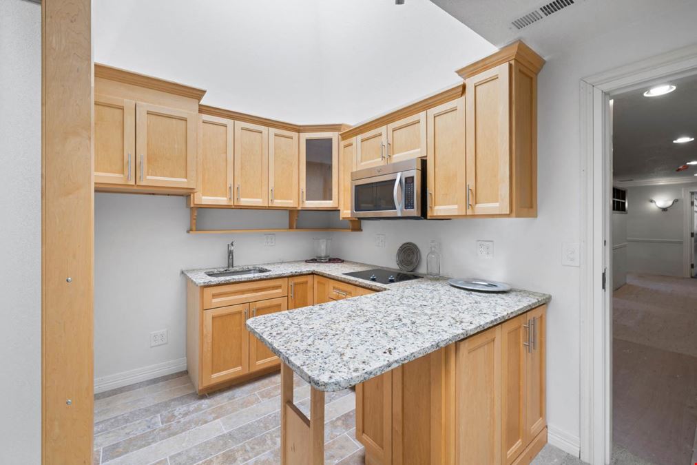 104 1st Ave E